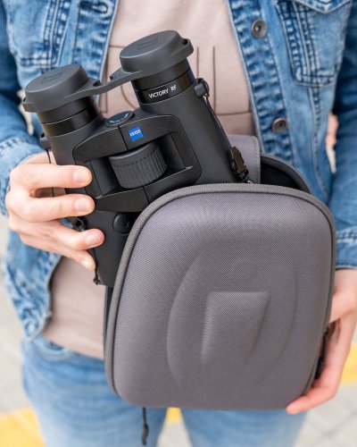 Zeiss Victory RF 8x42 (přiblížení 8x) VYSTAVENÝ KUS